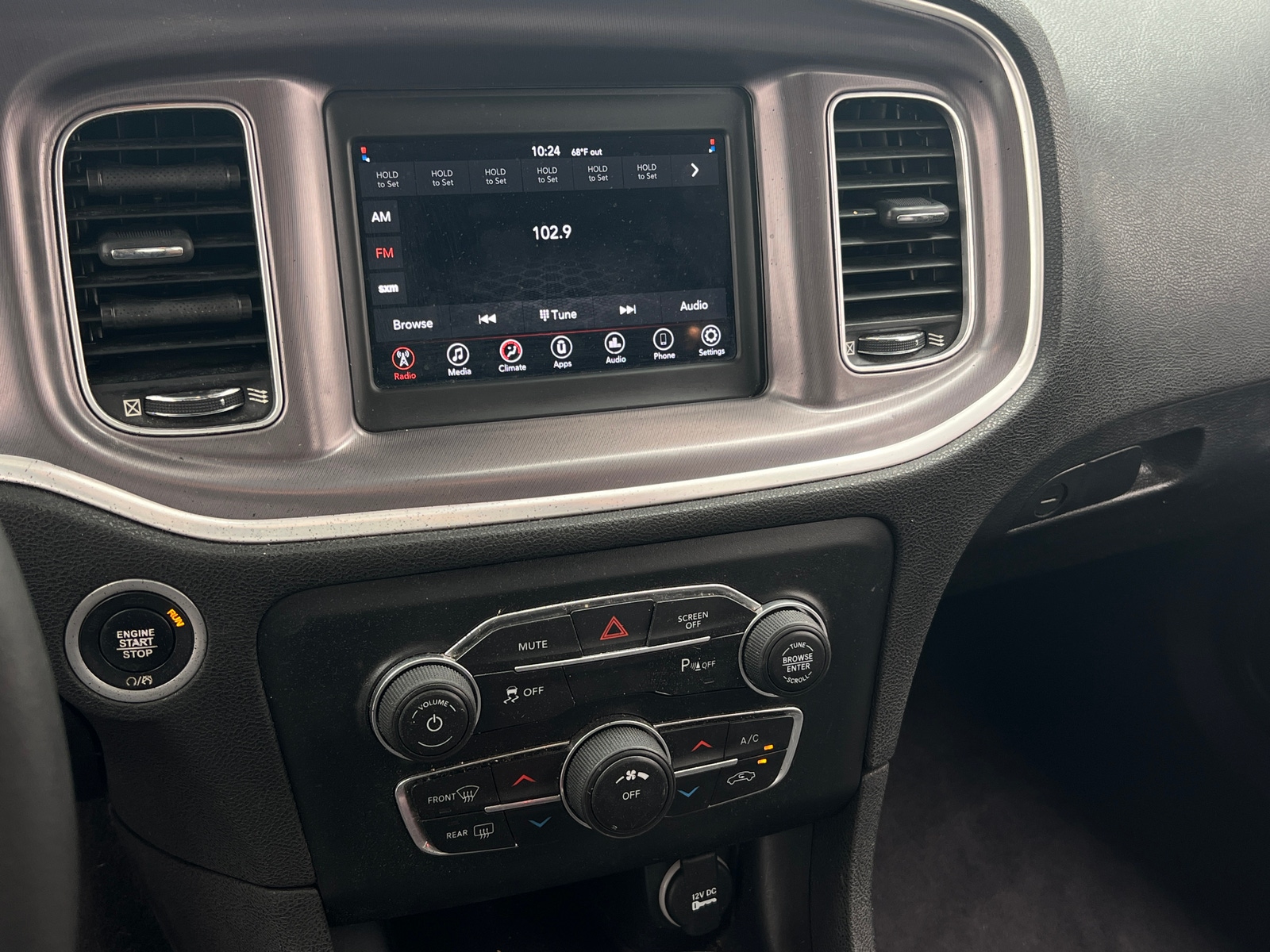 Thumbnail: 2019 Dodge Charger - 3