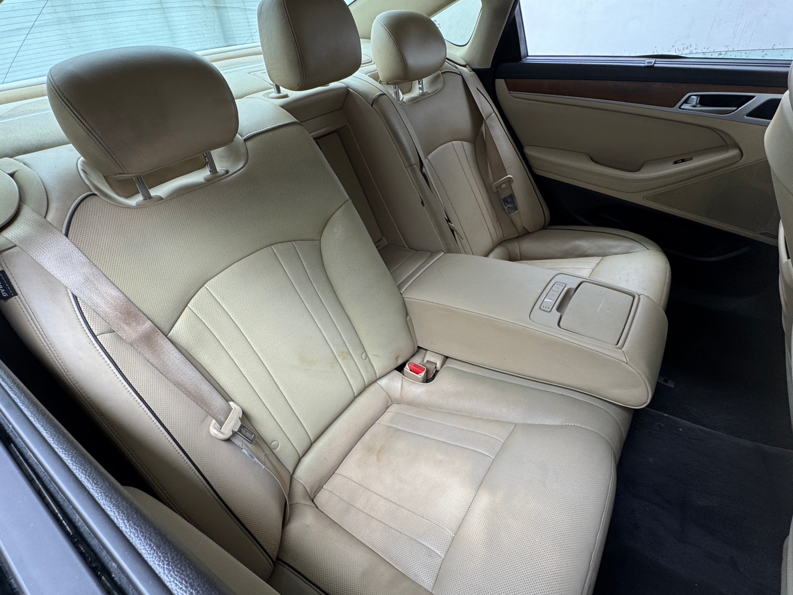 Thumbnail: 2016 Hyundai Genesis - 5
