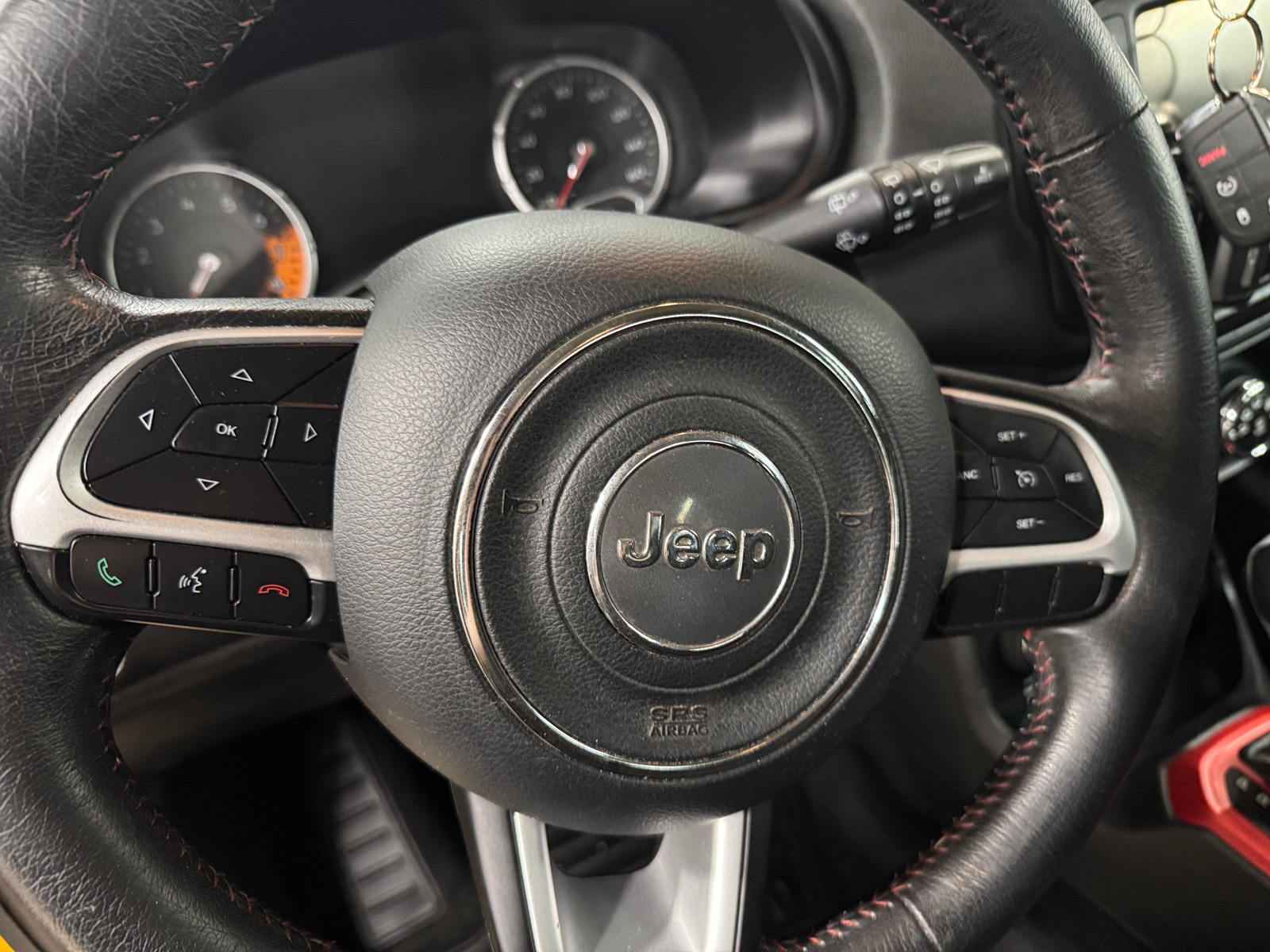 Thumbnail: 2015 Jeep Renegade - 5