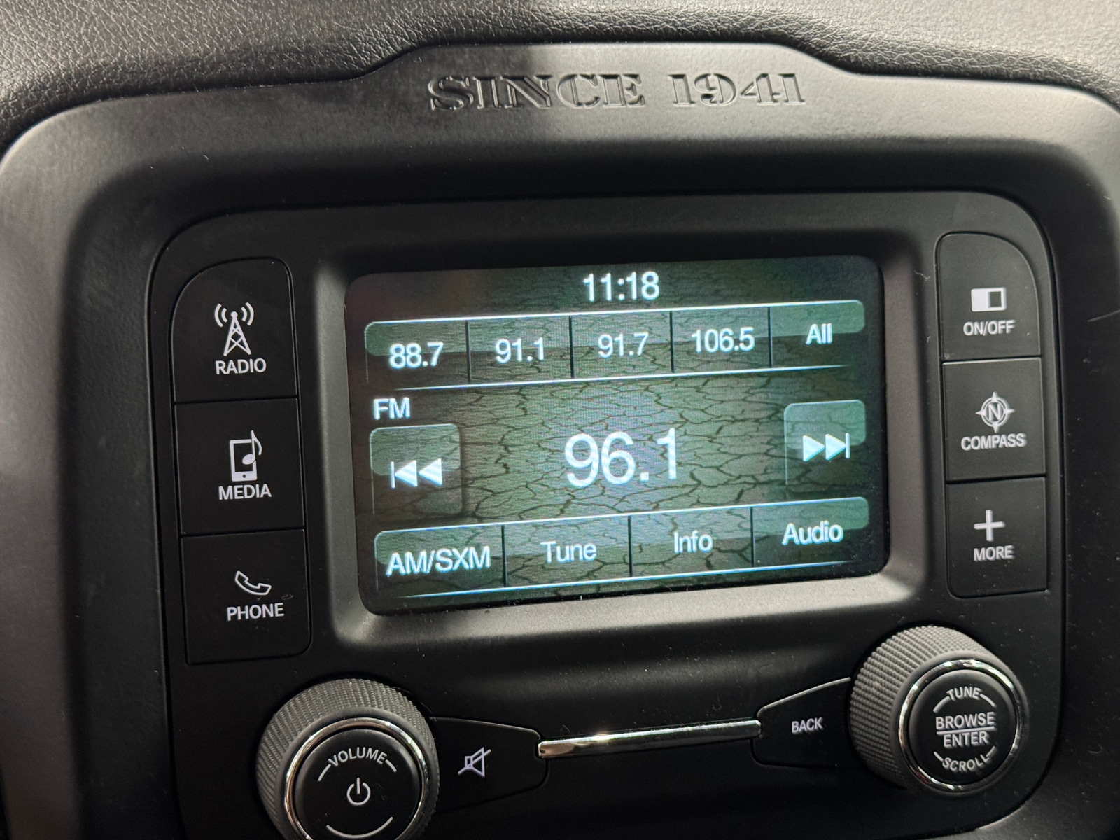Thumbnail: 2015 Jeep Renegade - 4