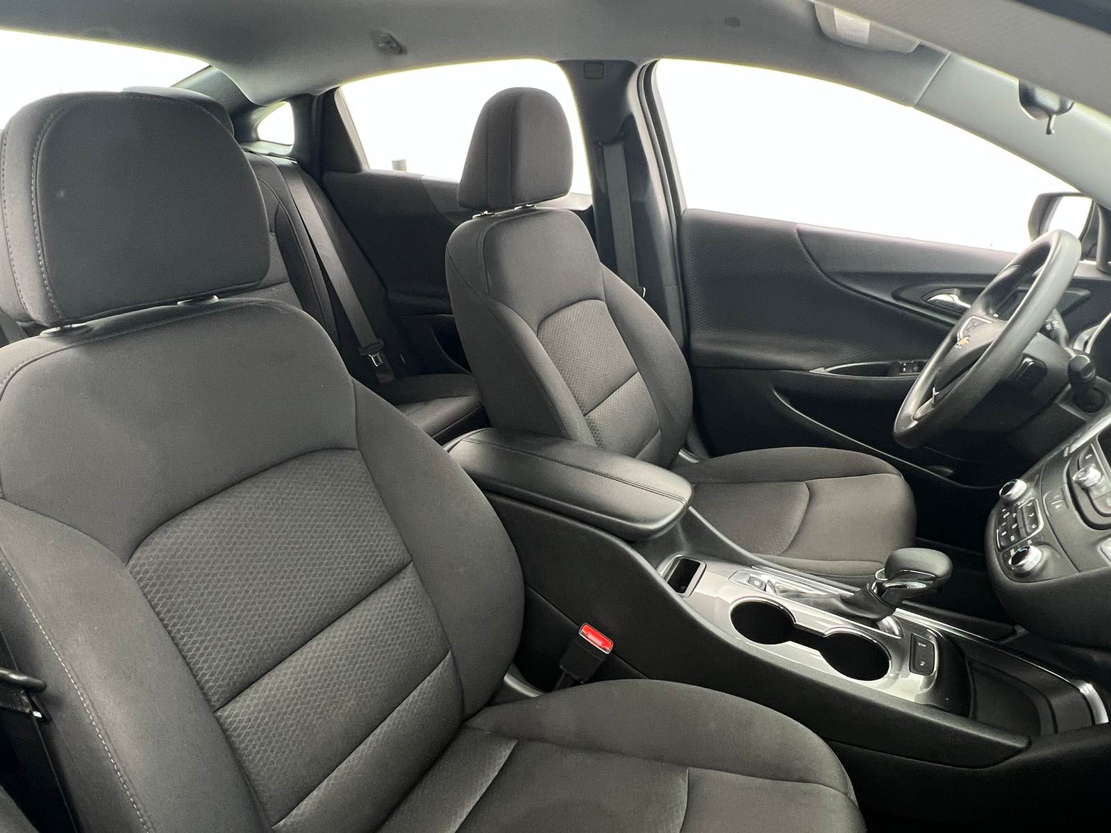 Thumbnail: 2023 Chevrolet Malibu - 2
