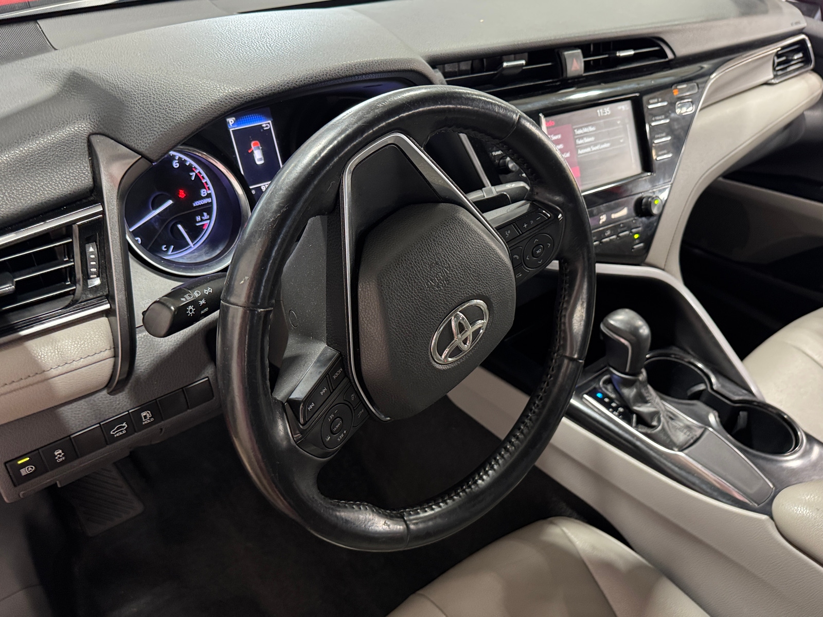 Thumbnail: 2019 Toyota Camry - 3