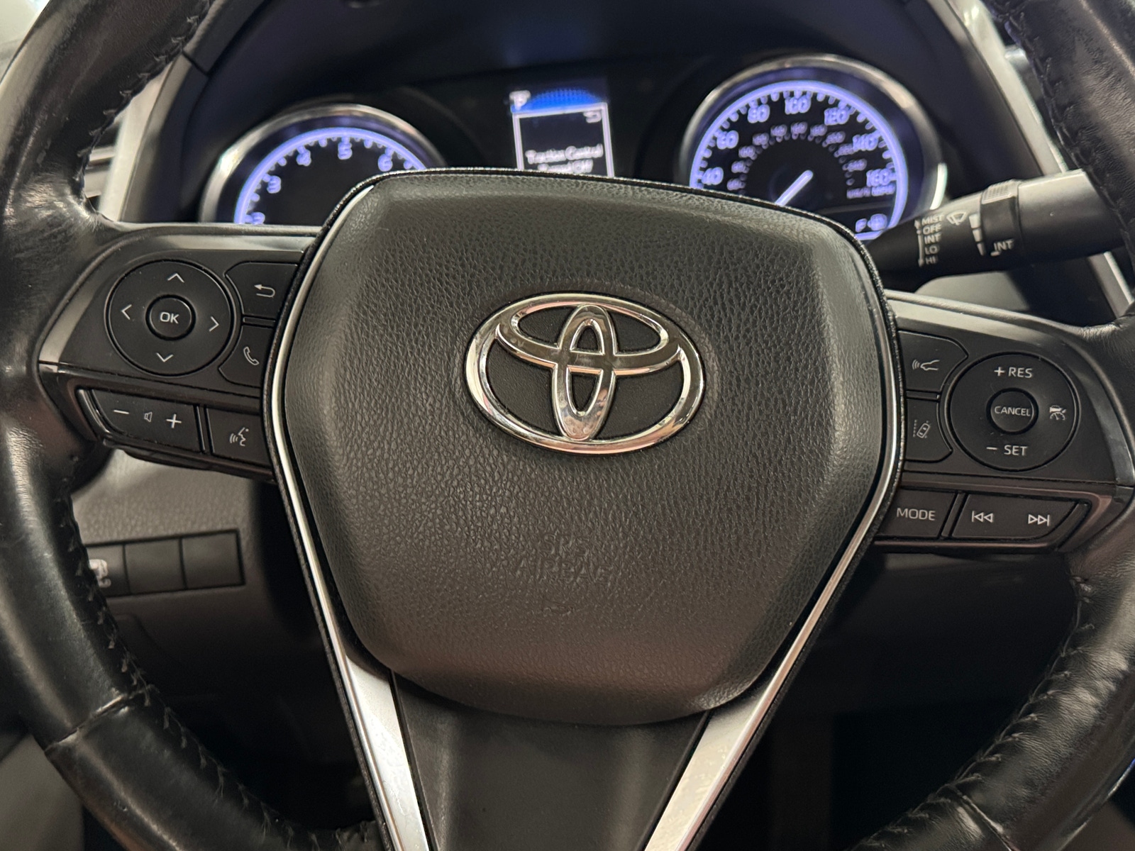 Thumbnail: 2019 Toyota Camry - 5