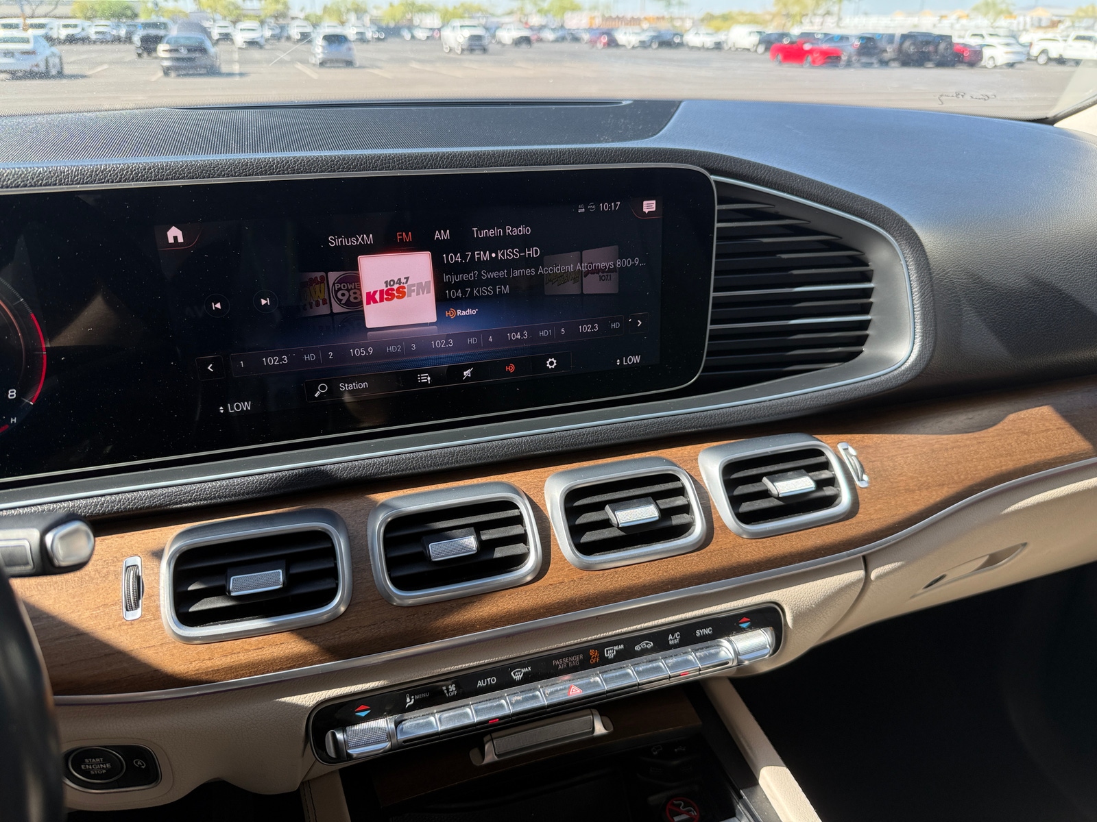 Thumbnail: 2022 Mercedes-Benz GLE - 3