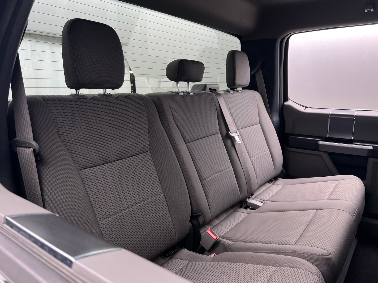 Thumbnail: 2019 Ford Econoline - 6