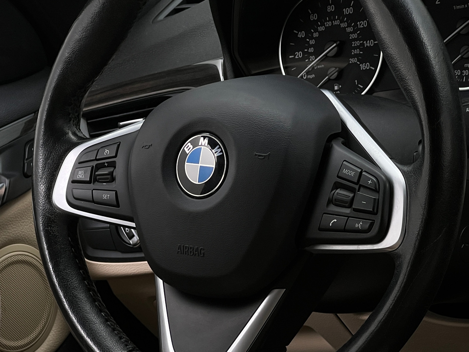 Thumbnail: 2018 BMW X1 - 4