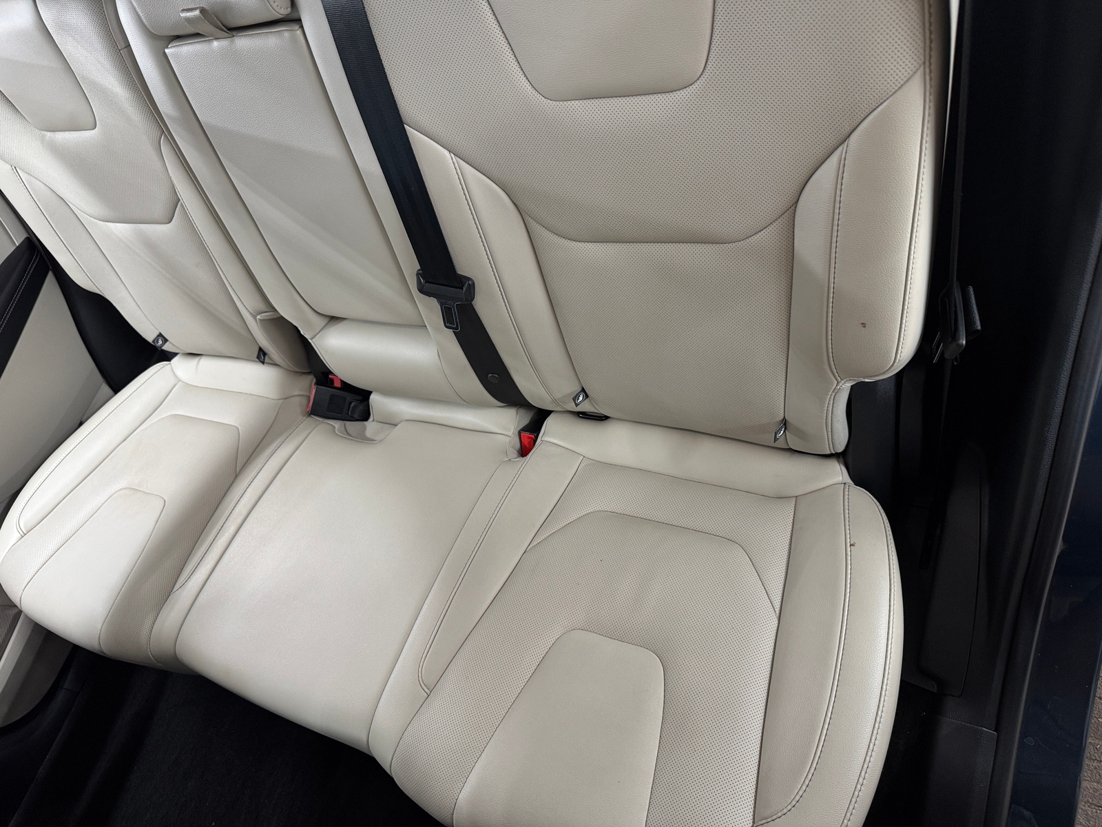 Thumbnail: 2019 Ford Edge - 5