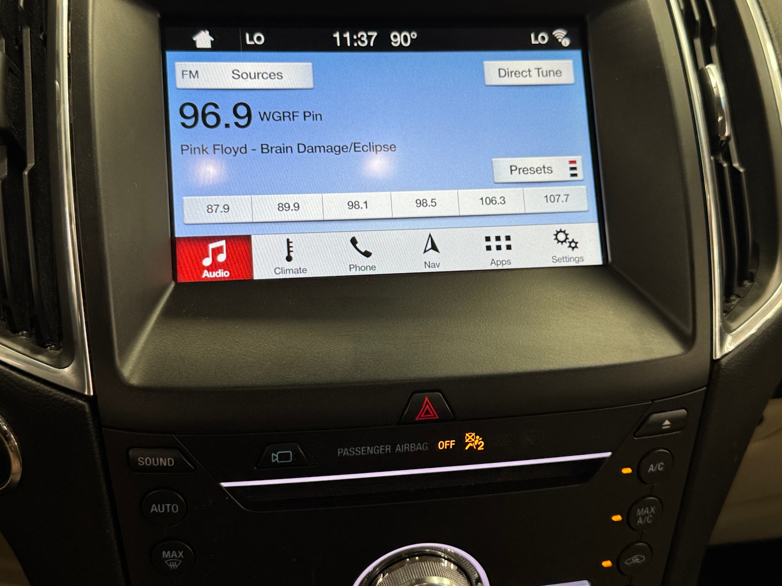 Thumbnail: 2019 Ford Edge - 3