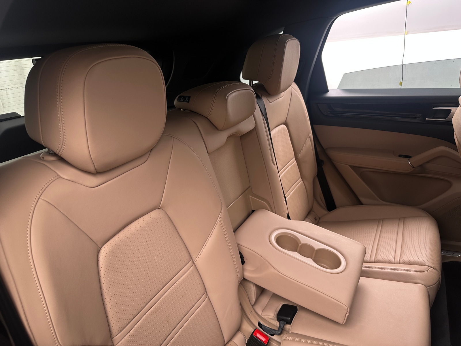 Thumbnail: 2021 Porsche Cayenne - 5