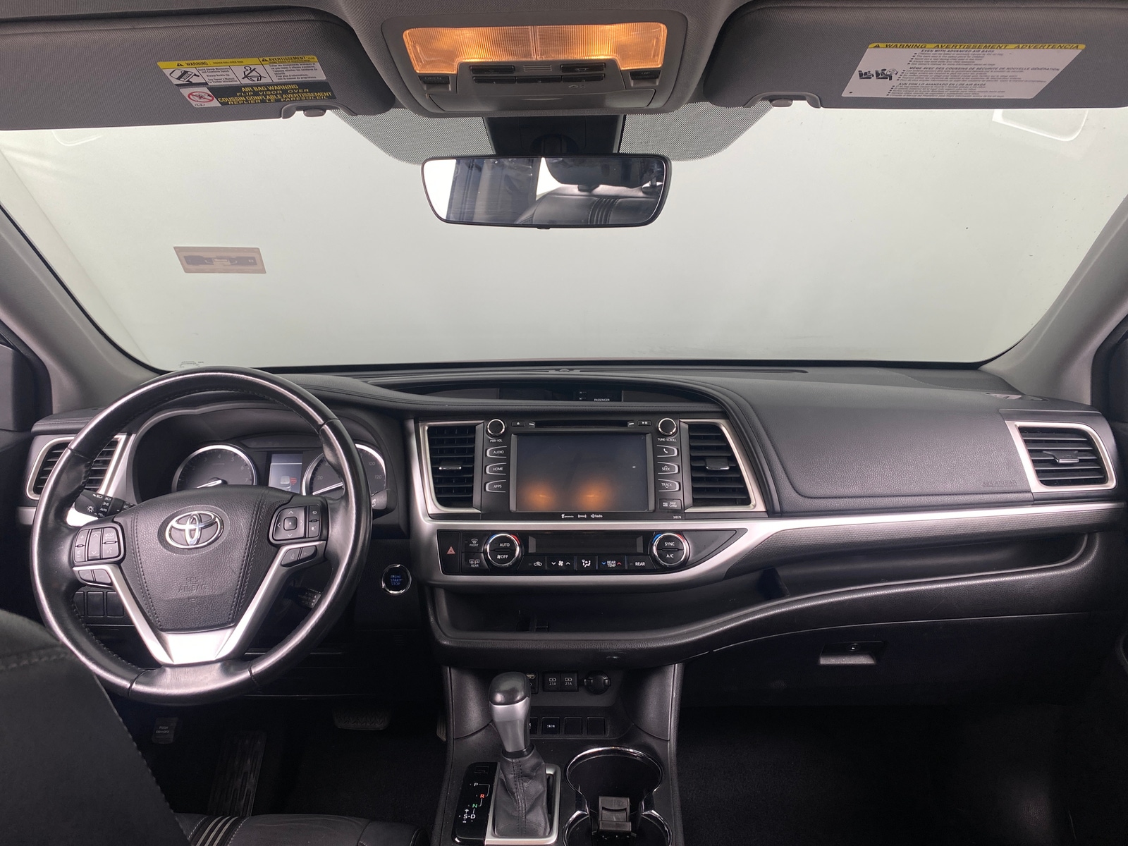 Thumbnail: 2017 Toyota Highlander - 2