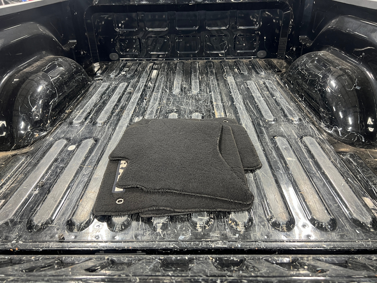 Thumbnail: 2019 RAM 1500 Classic - 7