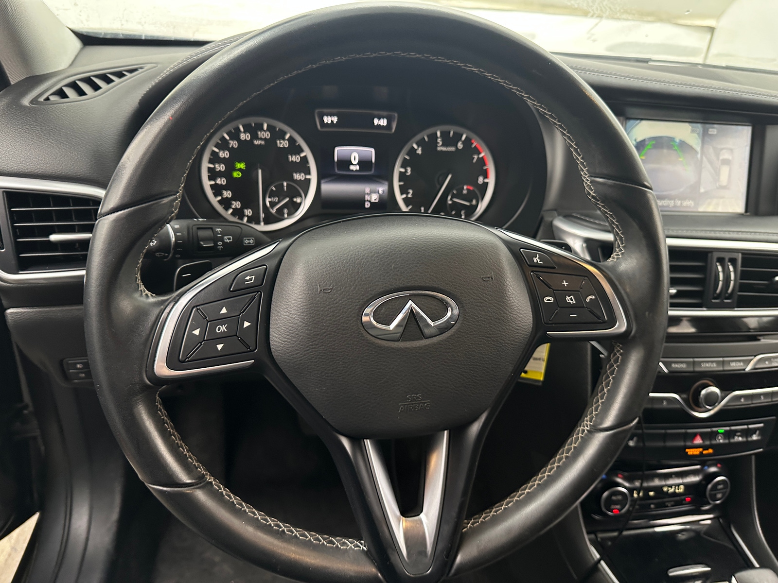 Thumbnail: 2019 INFINITI QX30 - 4