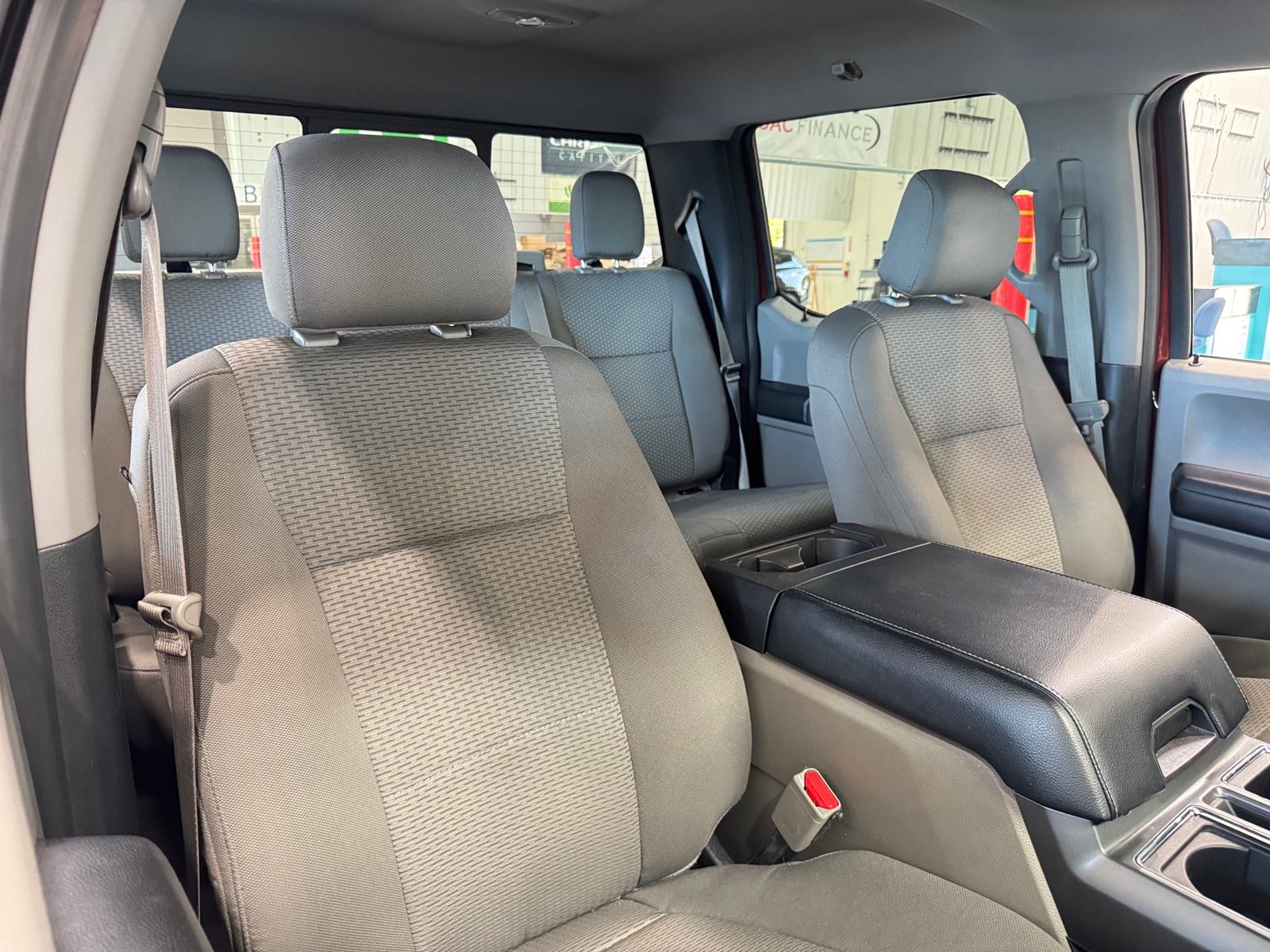 Thumbnail: 2016 Ford Econoline - 2