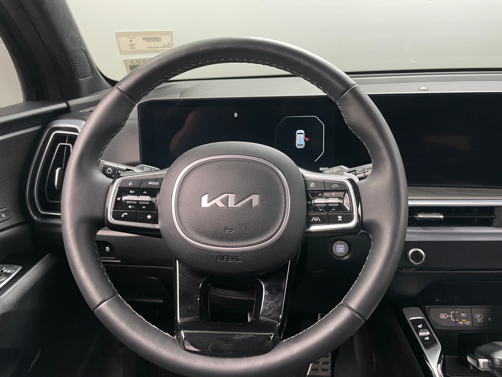 Thumbnail: 2024 Kia Sorento - 4