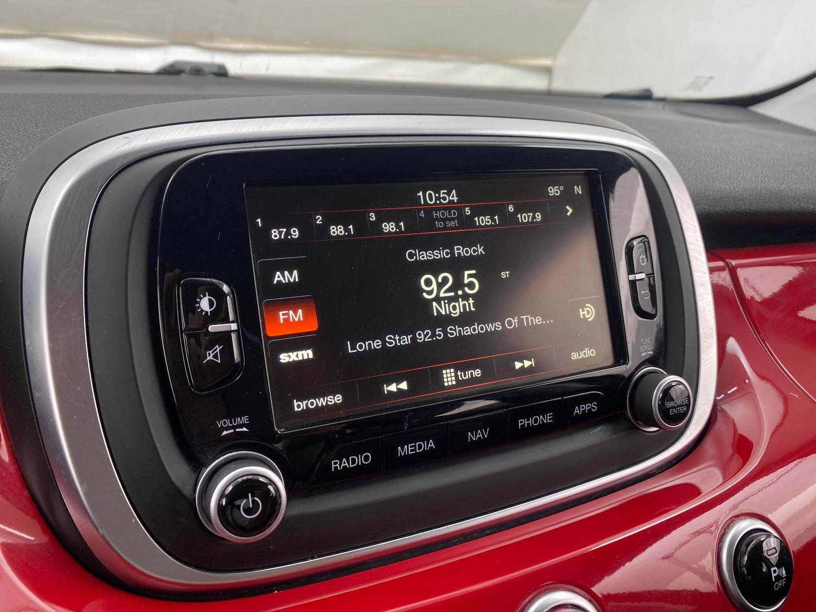 Thumbnail: 2016 Fiat 500X - 4
