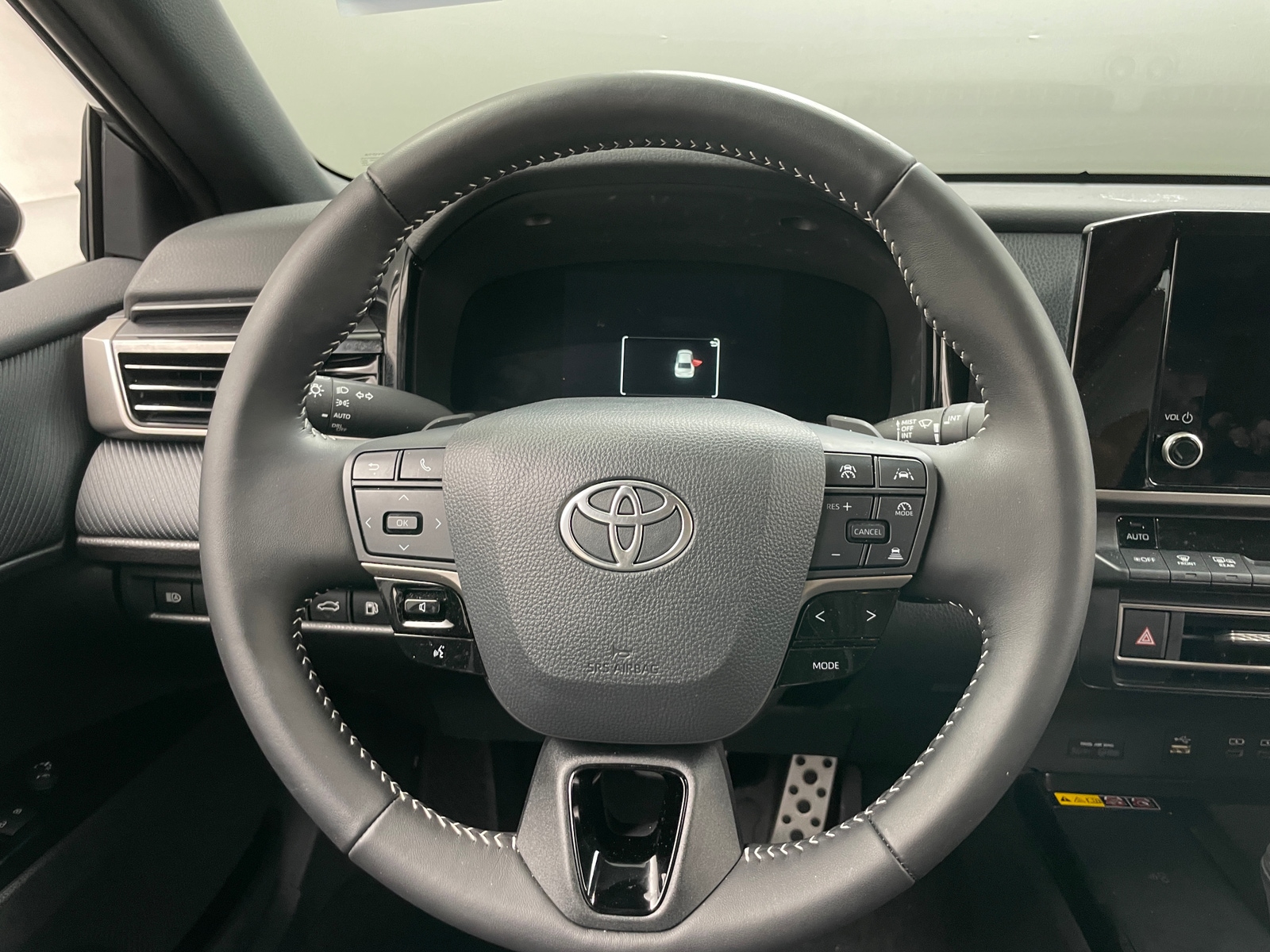 Thumbnail: 2025 Toyota Camry - 5