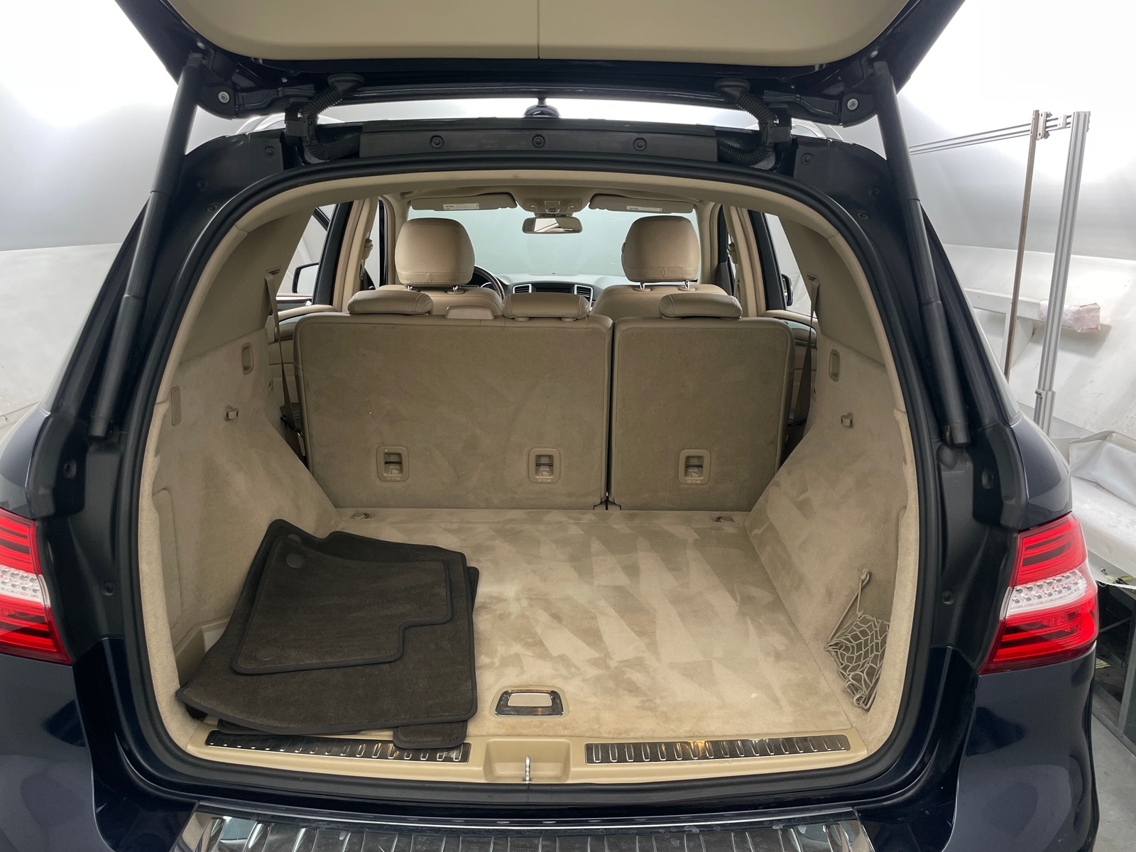 Thumbnail: 2013 Mercedes-Benz M-Class - 6