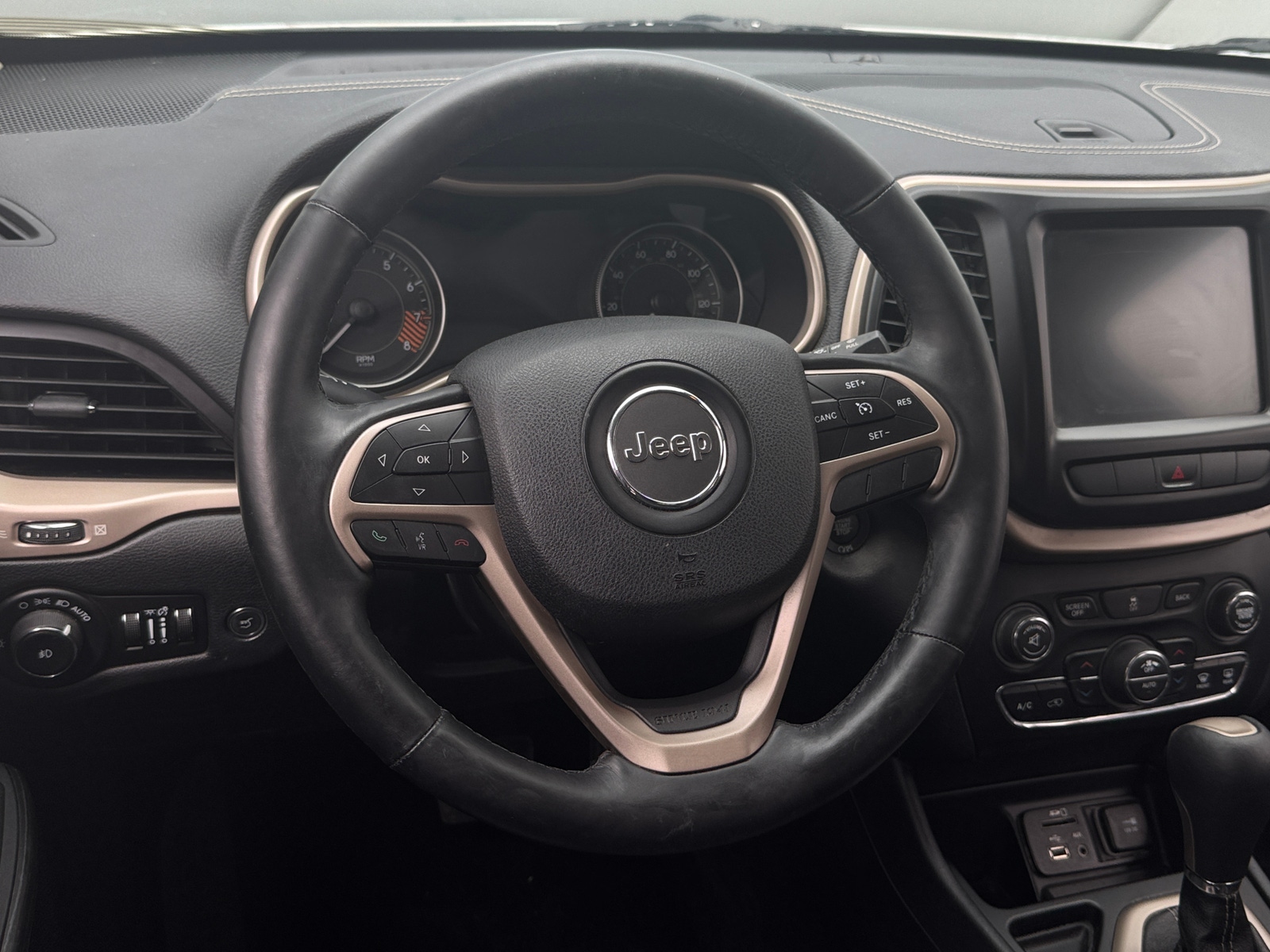 Thumbnail: 2014 Jeep Cherokee - 5