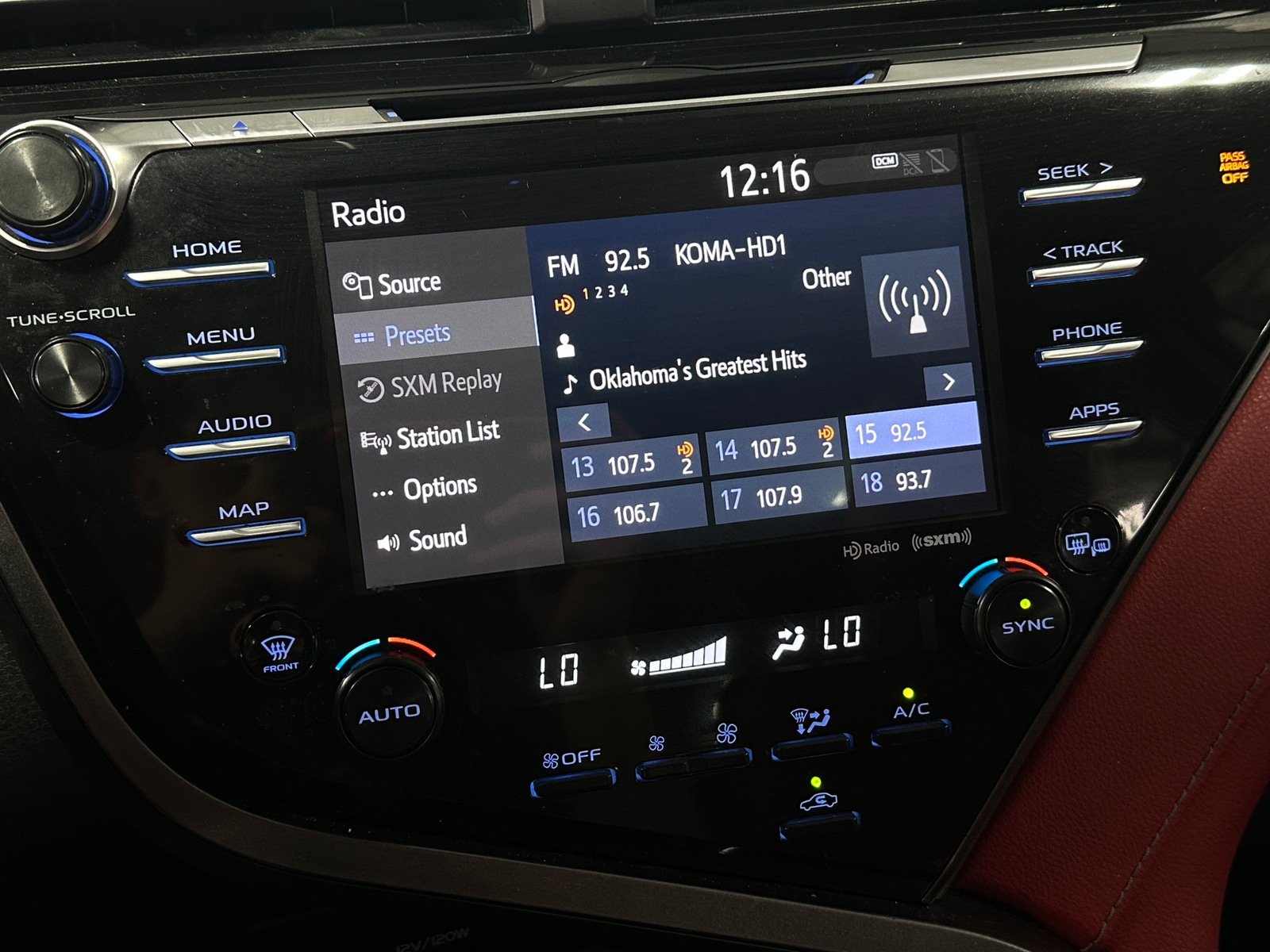 Thumbnail: 2019 Toyota Camry - 3