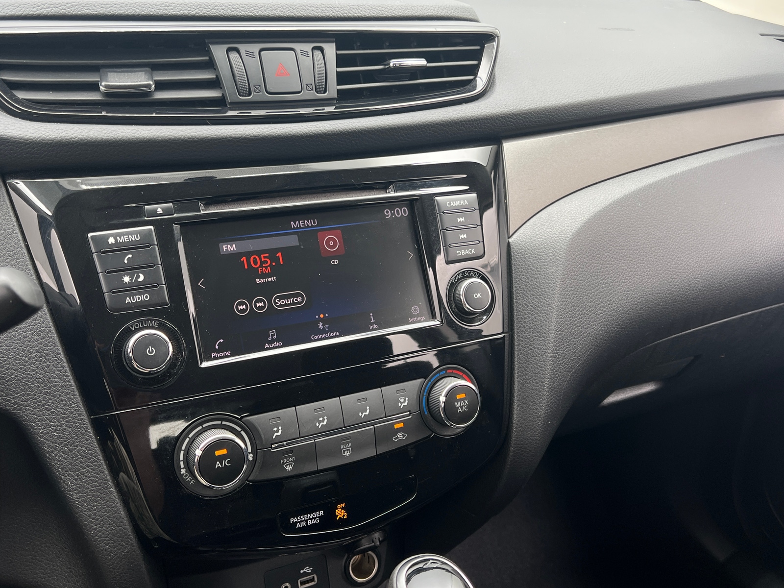 Thumbnail: 2019 Nissan Rogue Sport - 4