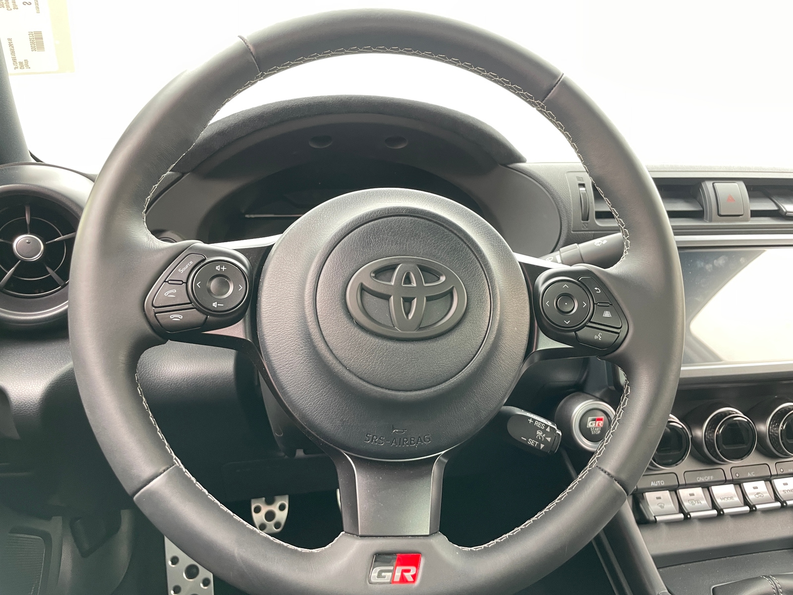 Thumbnail: 2024 Toyota GR86 - 3