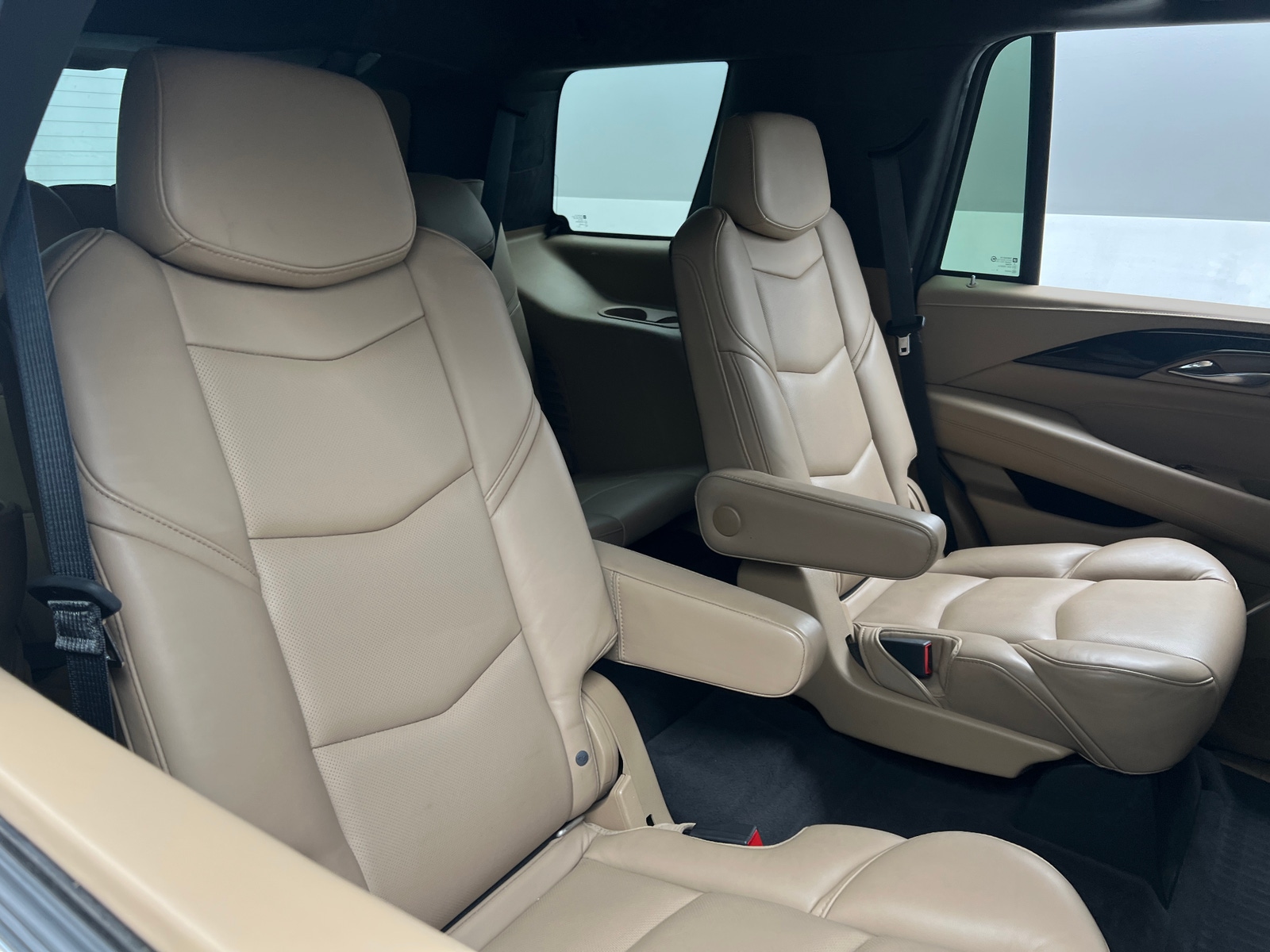 Thumbnail: 2020 Cadillac Escalade - 5