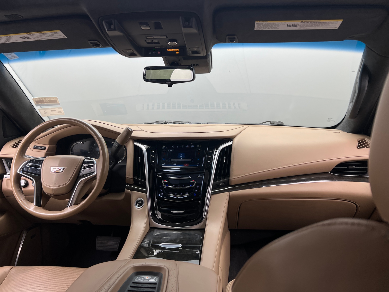 Thumbnail: 2020 Cadillac Escalade - 2