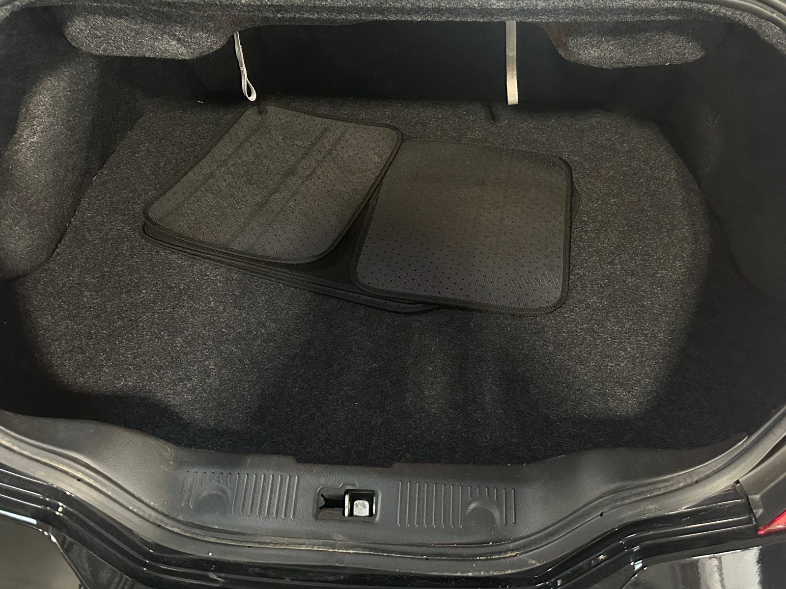 Thumbnail: 2013 Nissan Altima - 4