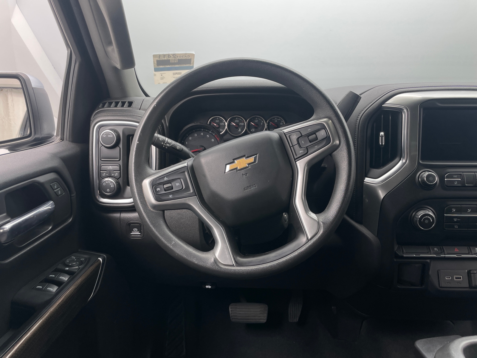 Thumbnail: 2020 Chevrolet Silverado 1500 - 5