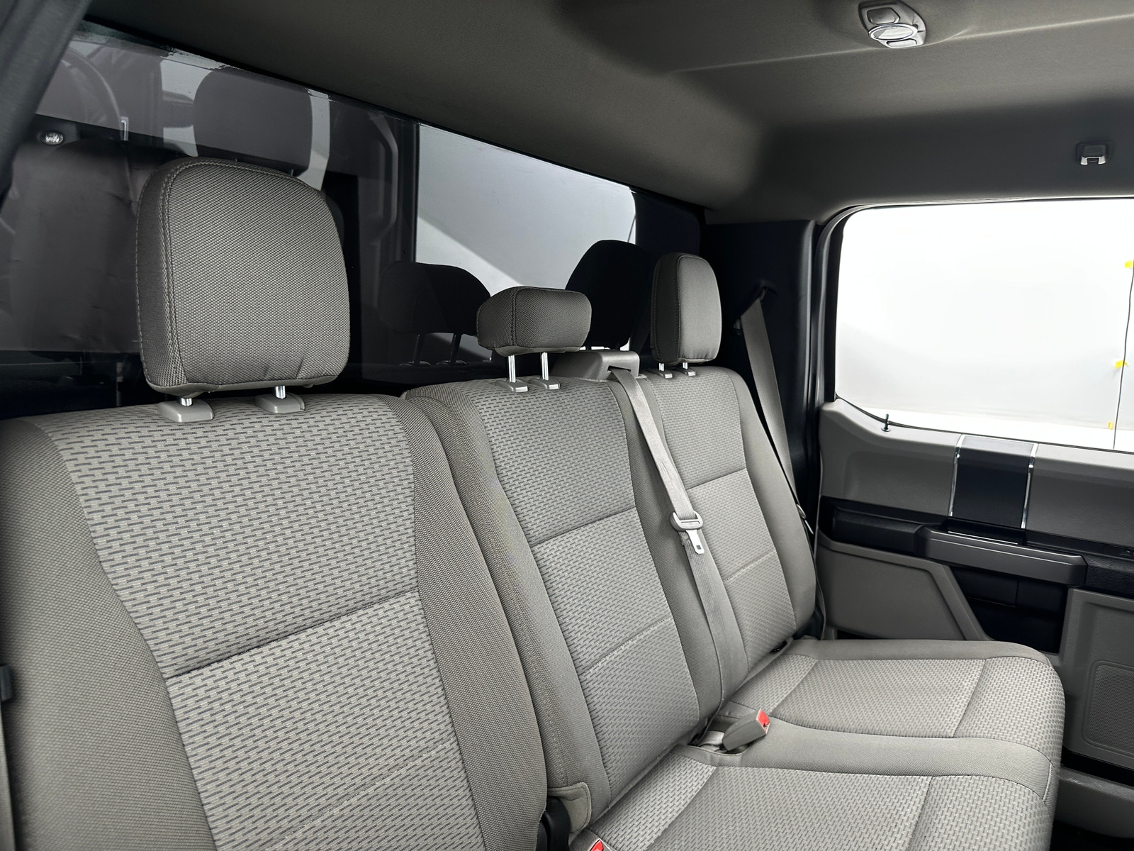 Thumbnail: 2019 Ford Econoline - 6