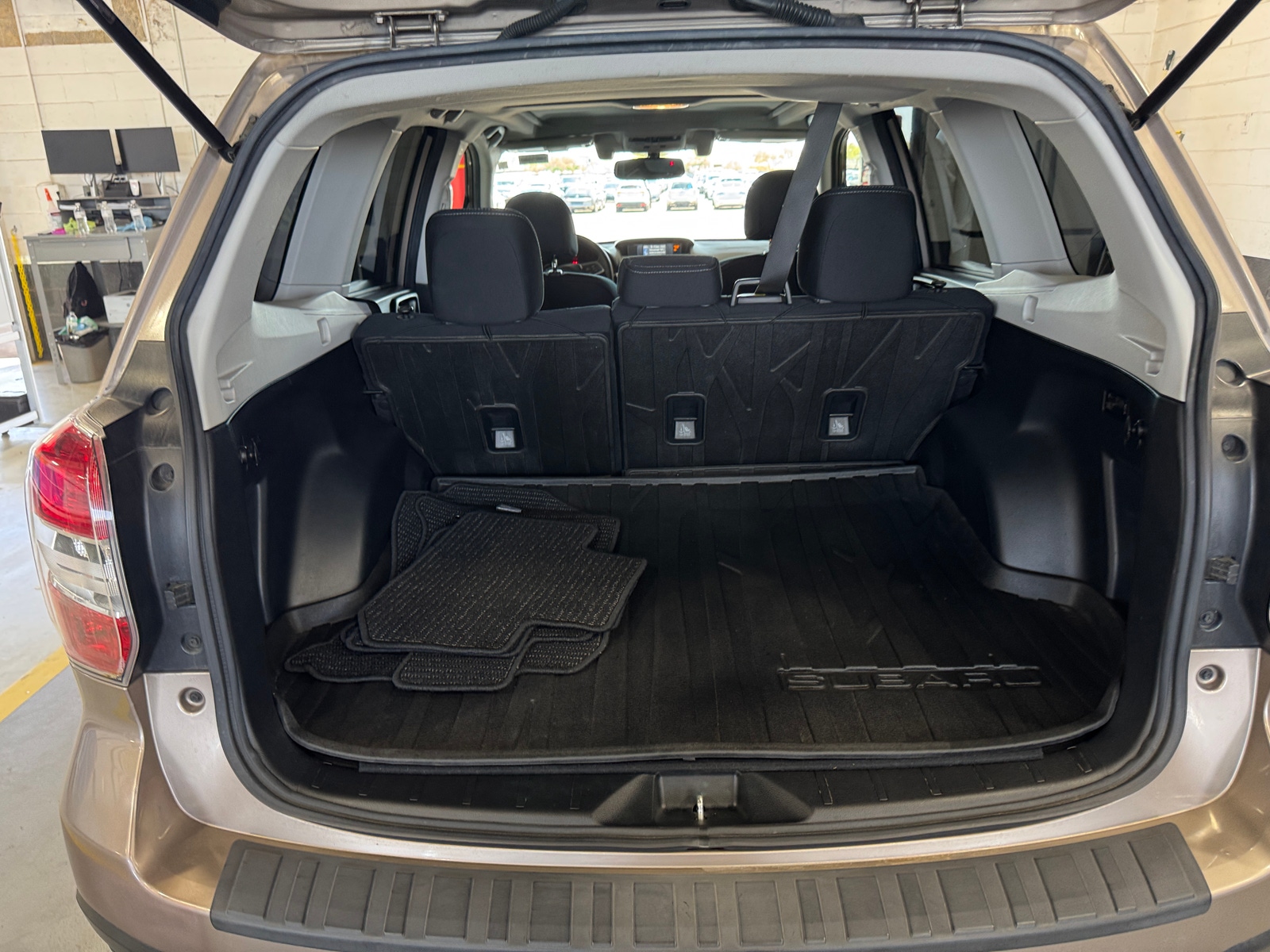 Thumbnail: 2016 Subaru Forester - 7