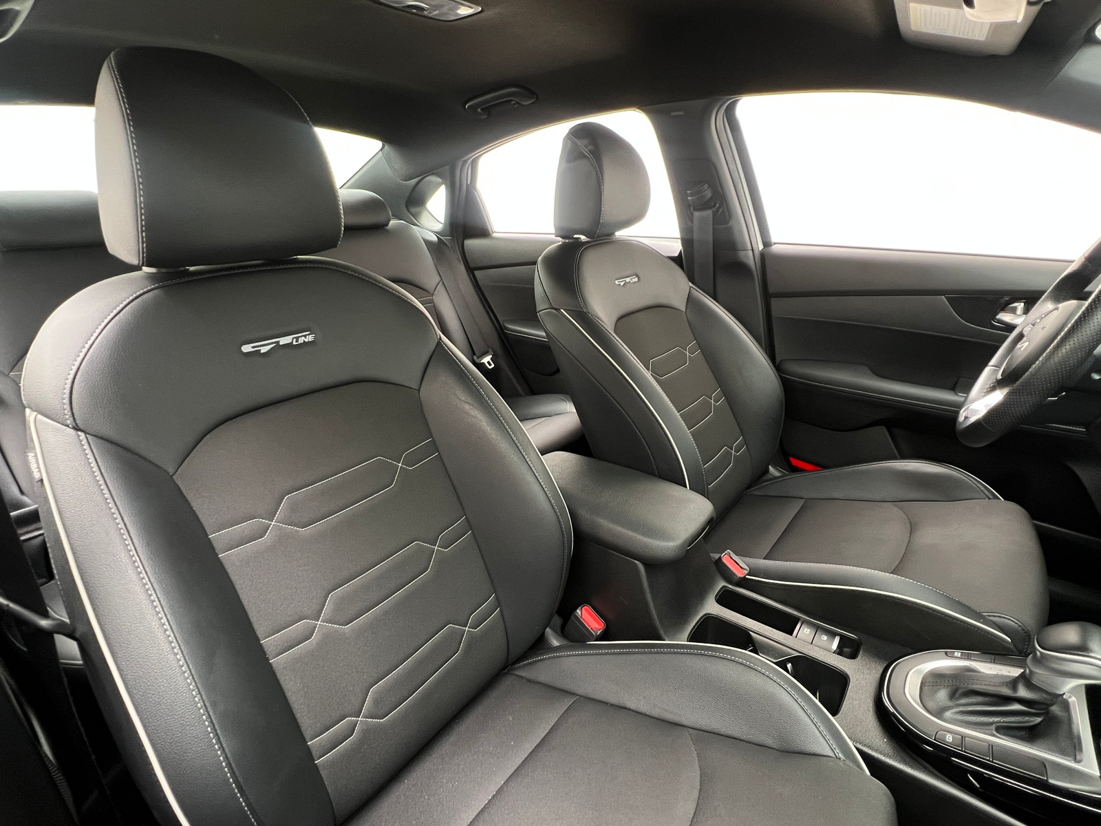 Thumbnail: 2023 Kia Forte - 2