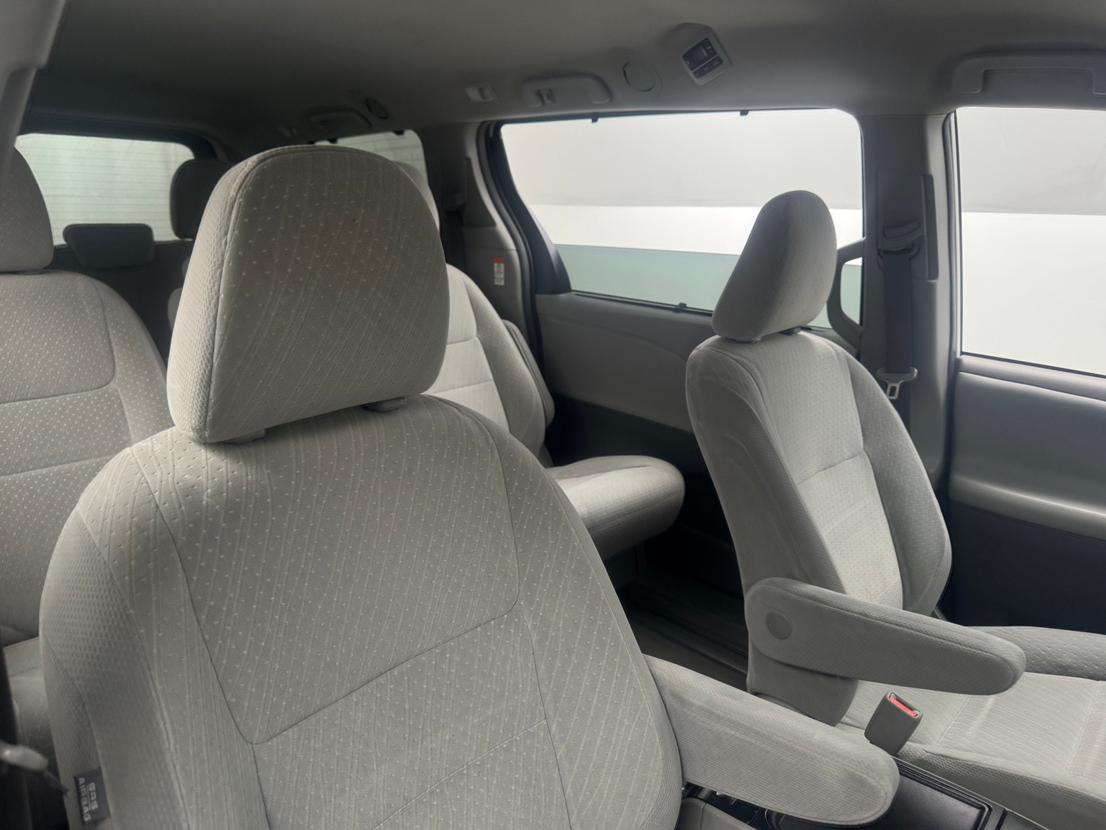 Thumbnail: 2019 Toyota Sienna - 2
