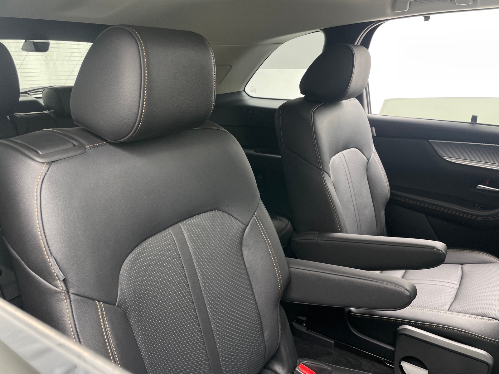 Thumbnail: 2024 Mazda CX-90 - 5