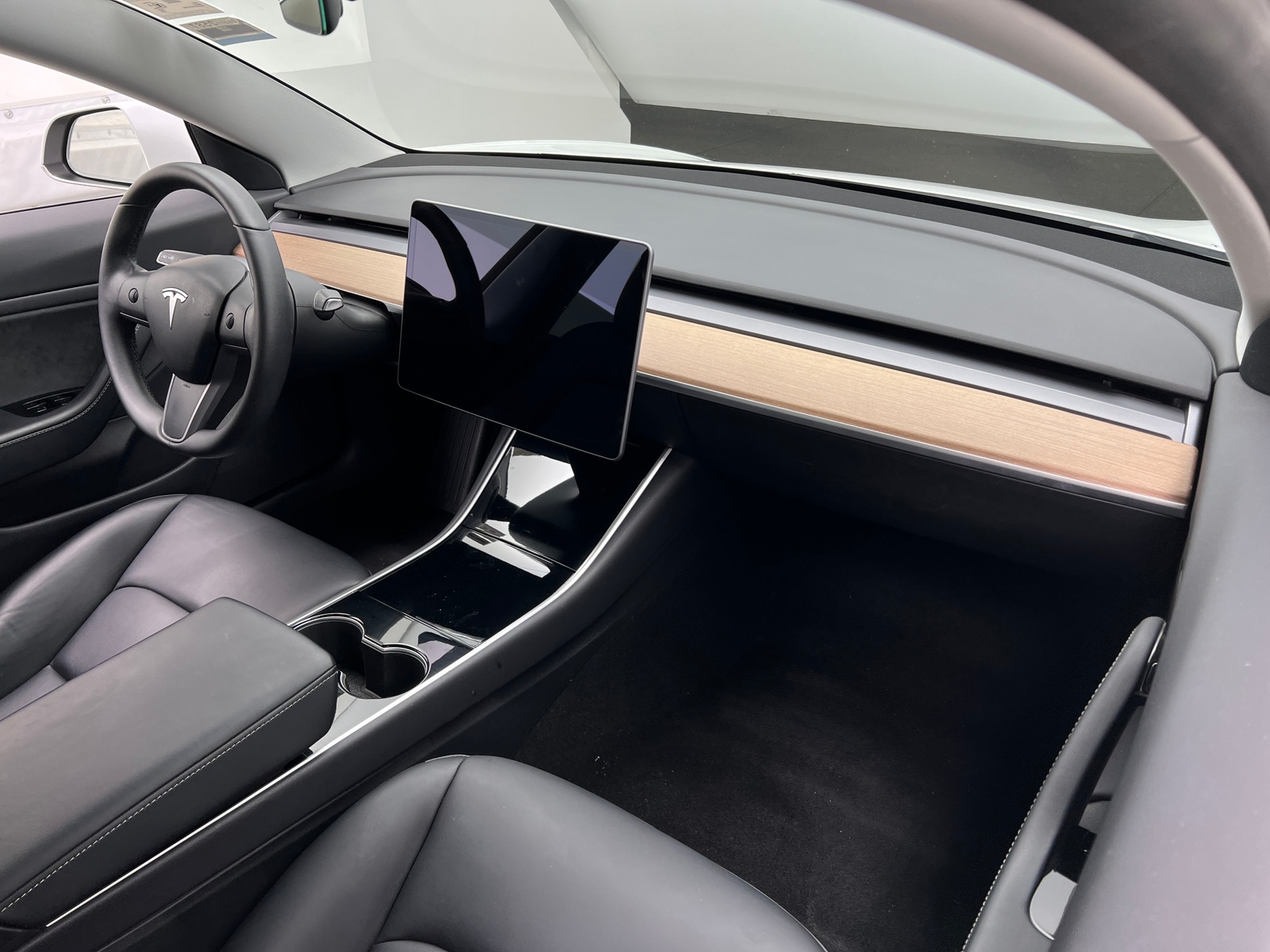 Thumbnail: 2019 Tesla Model 3 - 2