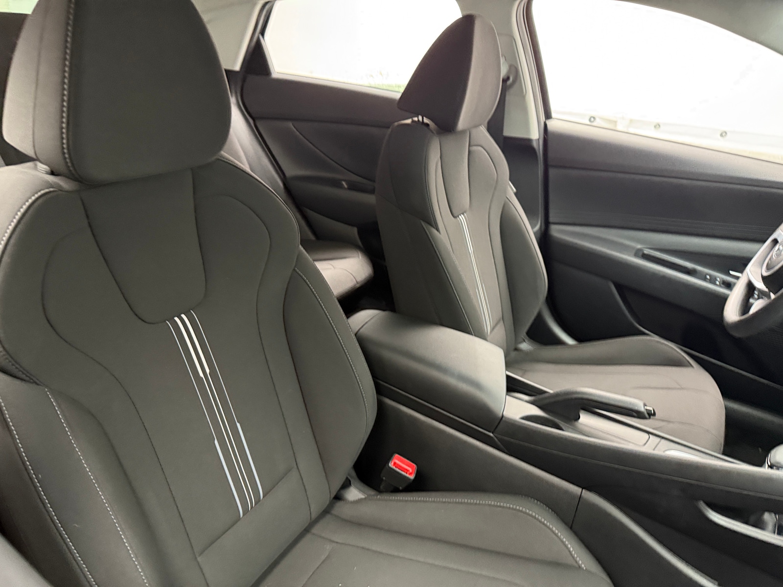 Thumbnail: 2023 Hyundai Elantra - 2