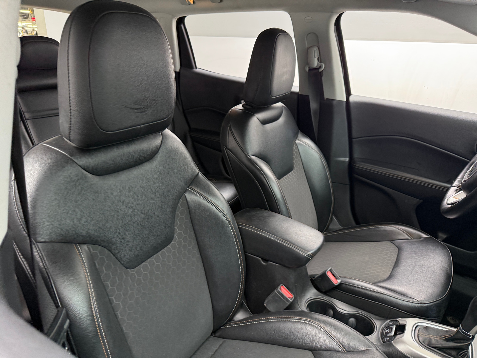 Thumbnail: 2018 Jeep Compass - 2