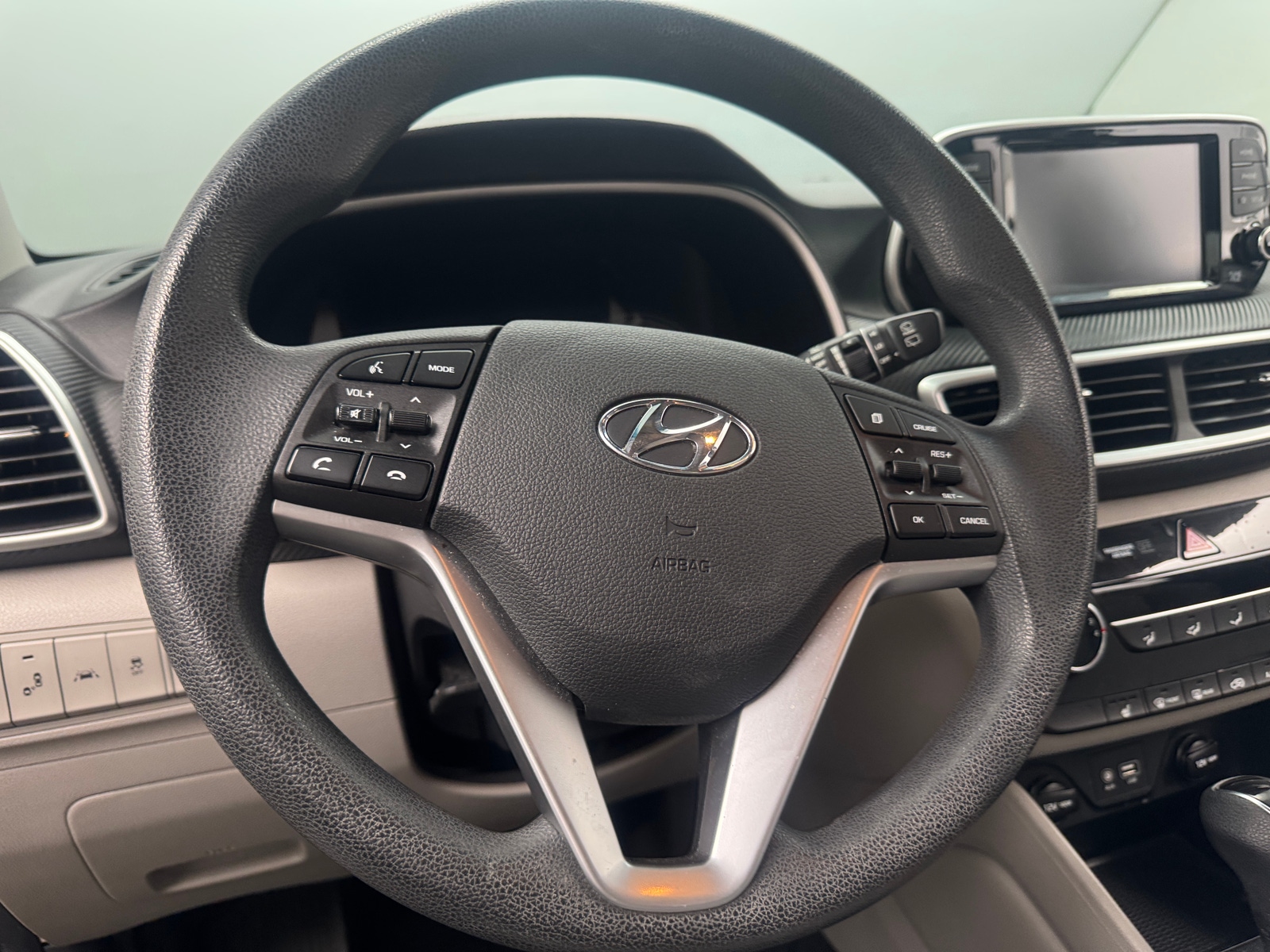 Thumbnail: 2019 Hyundai Tucson - 5
