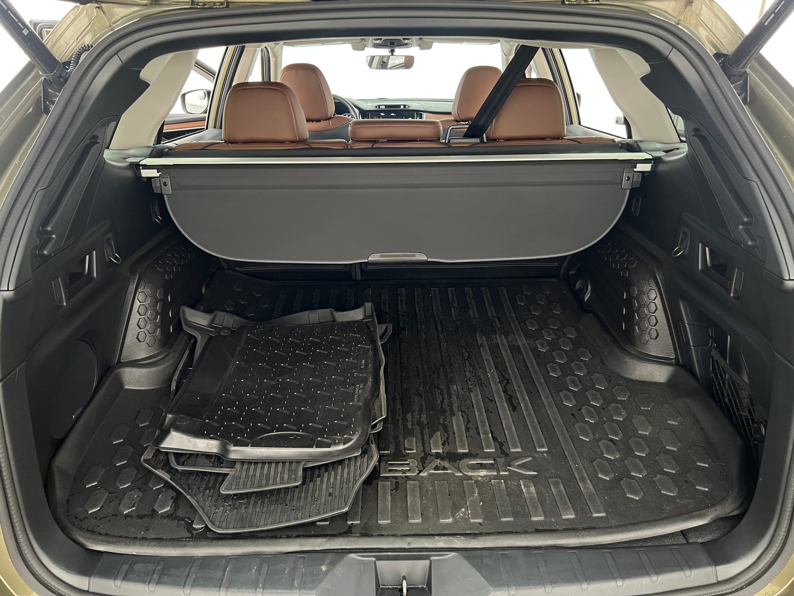 Thumbnail: 2022 Subaru Outback - 6