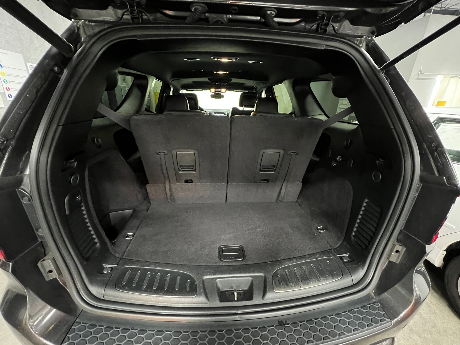 Thumbnail: 2017 Dodge Durango - 6