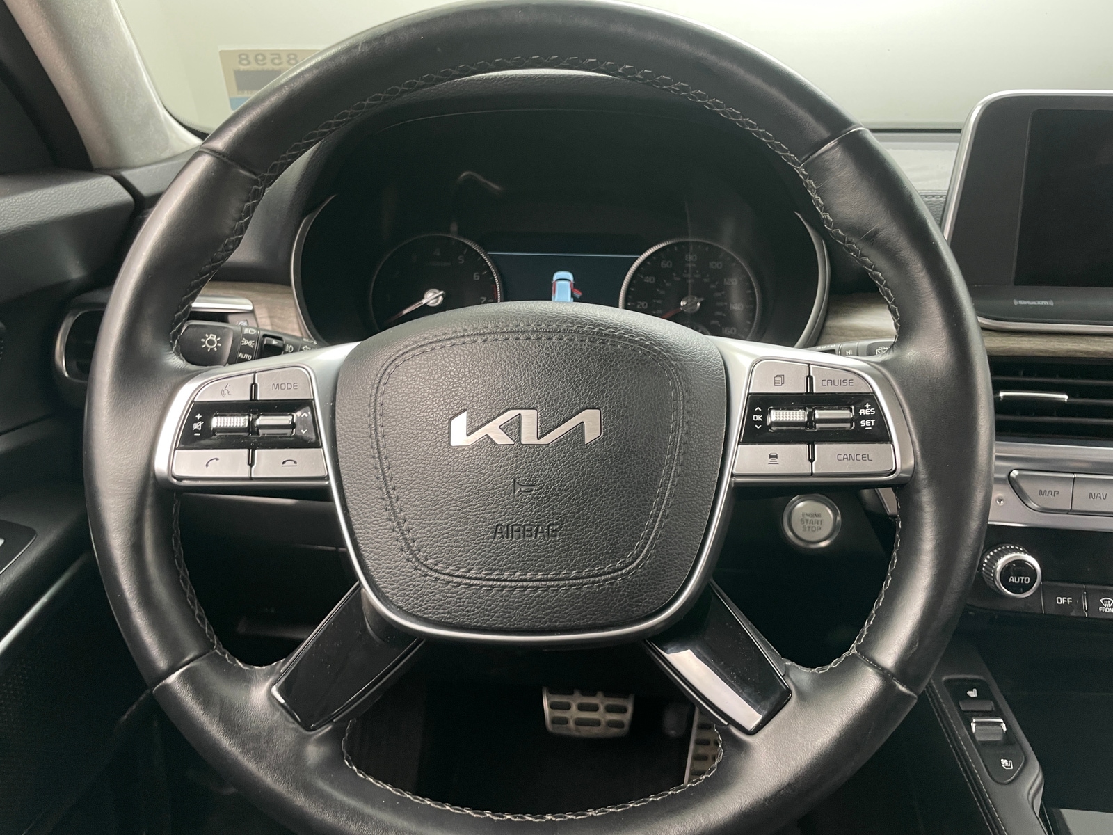 Thumbnail: 2022 Kia Telluride - 4