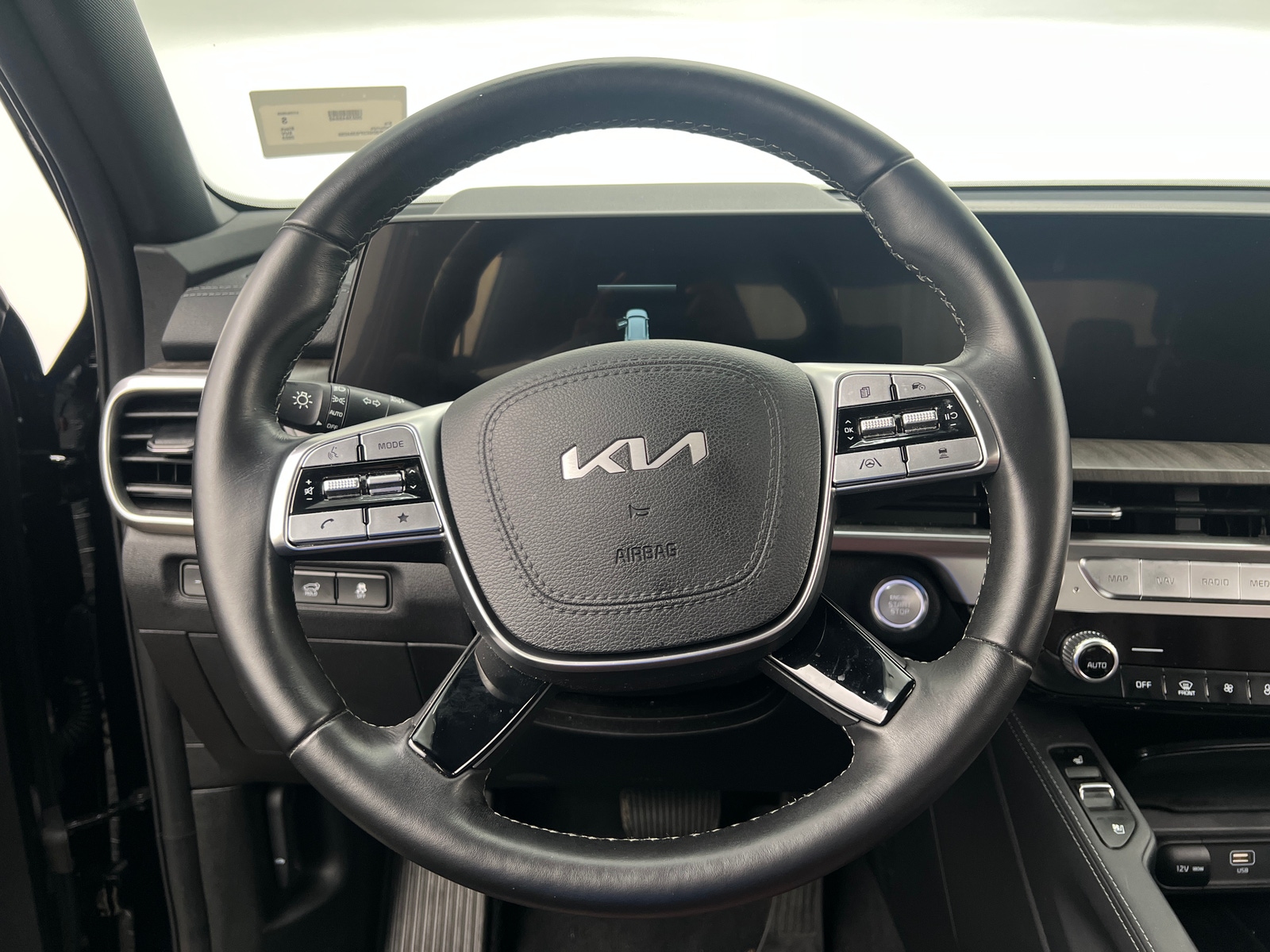 Thumbnail: 2023 Kia Telluride - 4