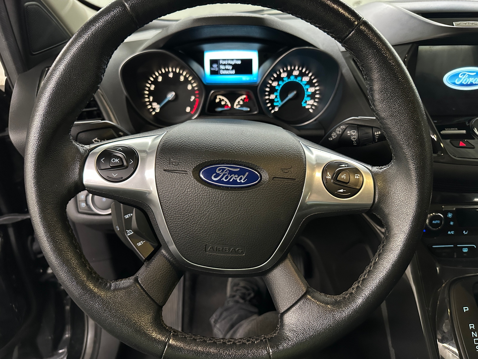 Thumbnail: 2016 Ford Escape - 4