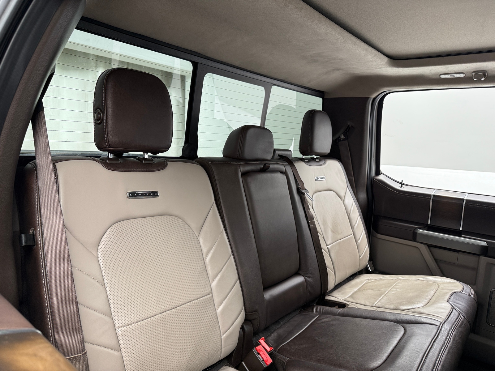 Thumbnail: 2019 Ford Econoline - 5
