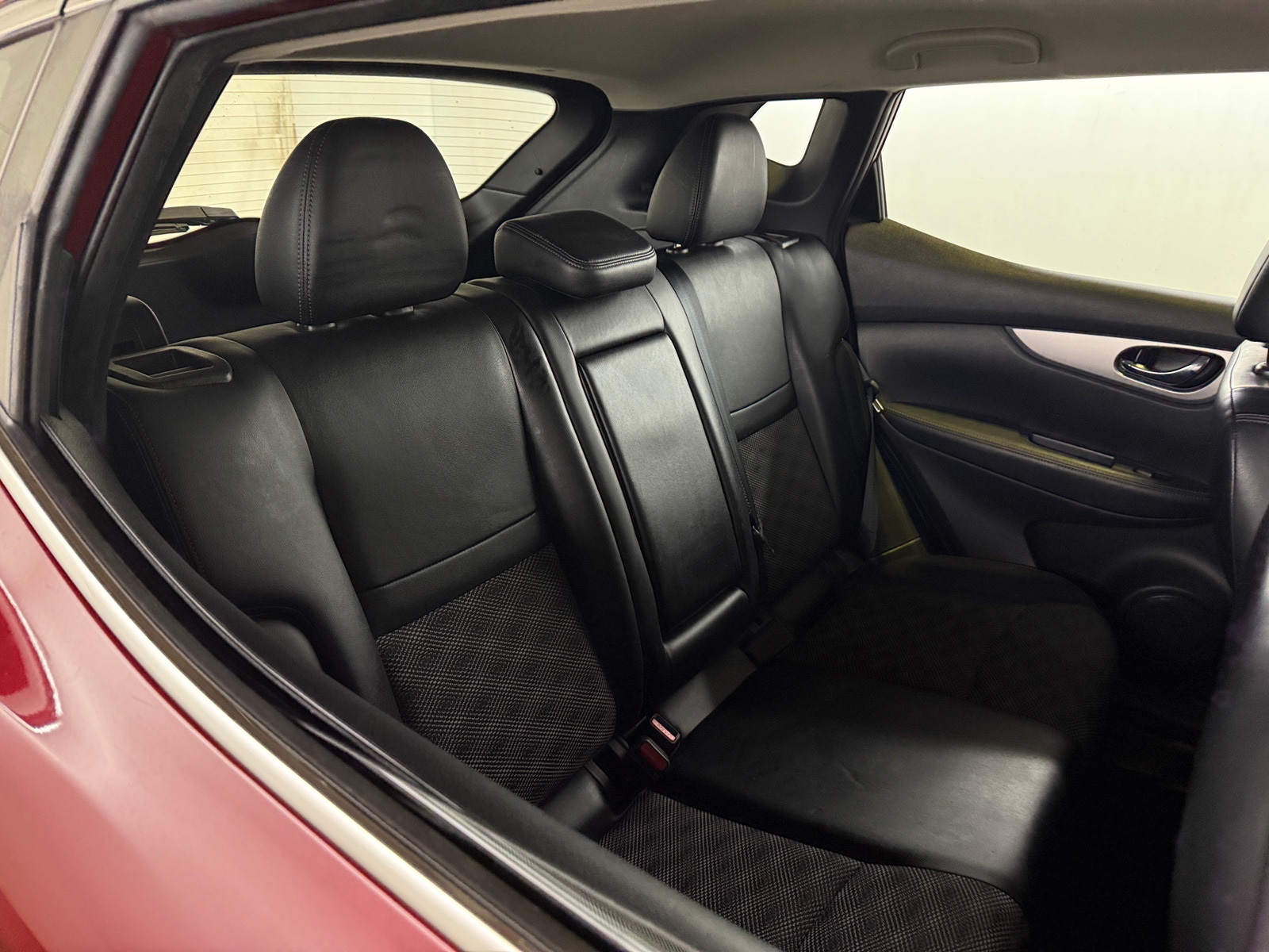 Thumbnail: 2020 Nissan Rogue Sport - 5