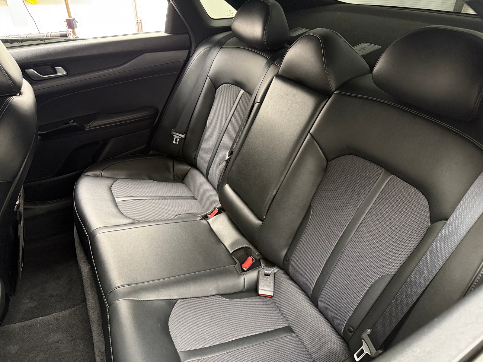 Thumbnail: 2021 Kia K5 - 6