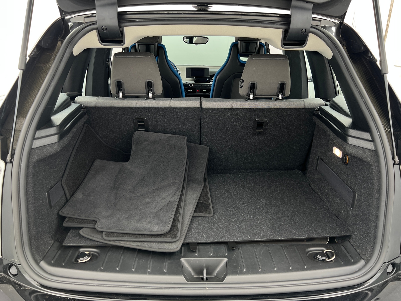 Thumbnail: 2019 BMW i3 - 7
