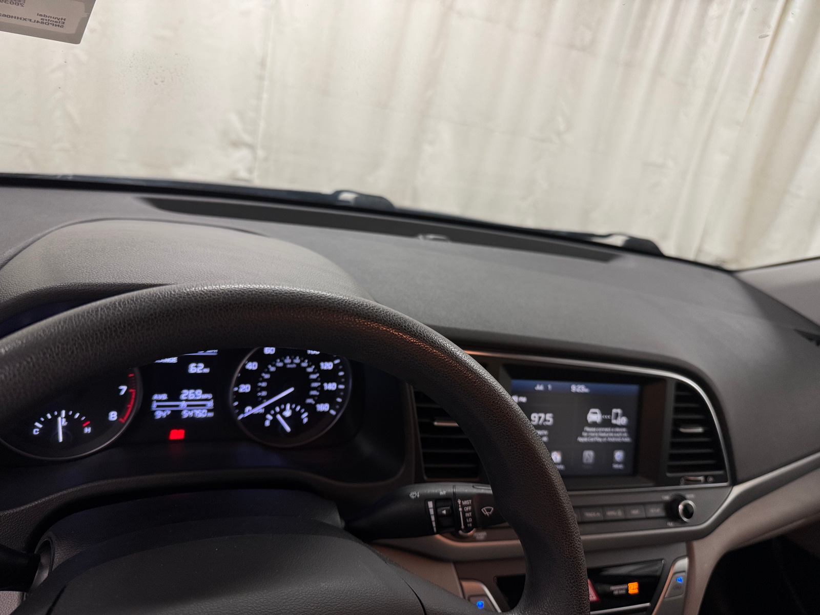 Thumbnail: 2017 Hyundai Elantra - 3