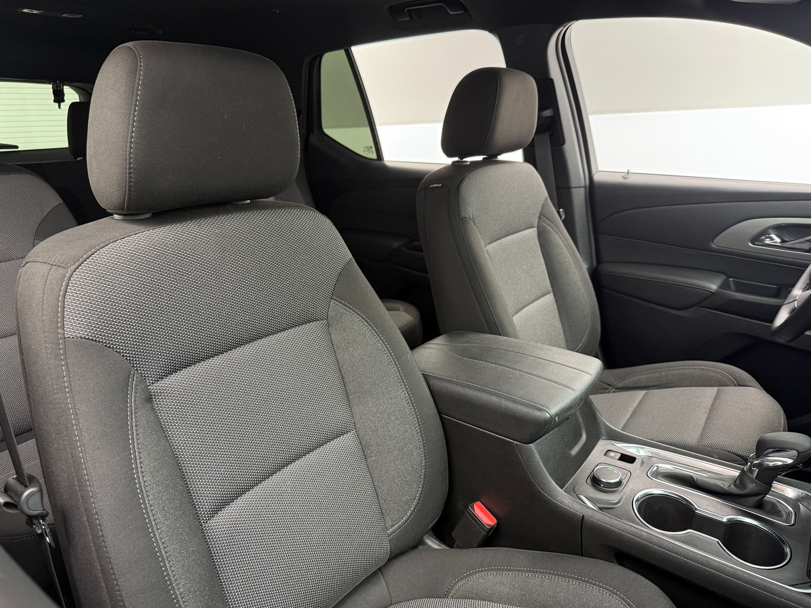Thumbnail: 2023 Chevrolet Traverse - 2