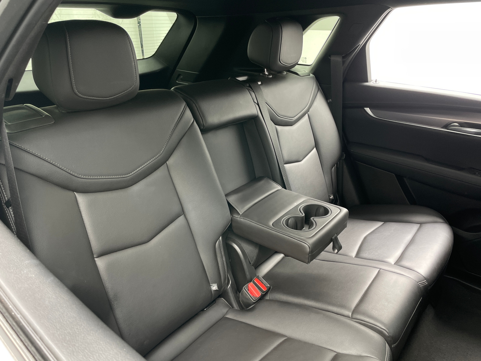 Thumbnail: 2021 Cadillac XT5 - 5